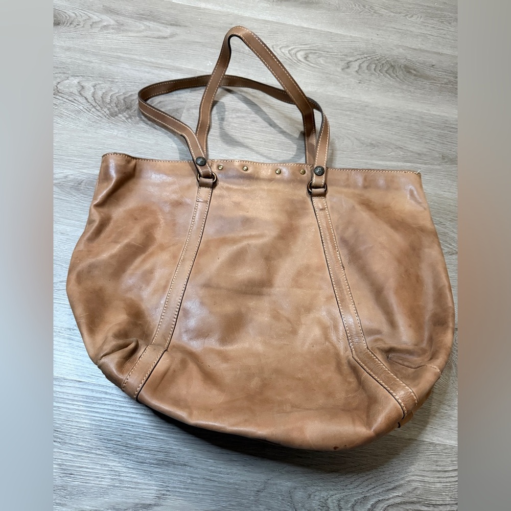 Patricia Nash Italian Tan Leather Tote - image 7